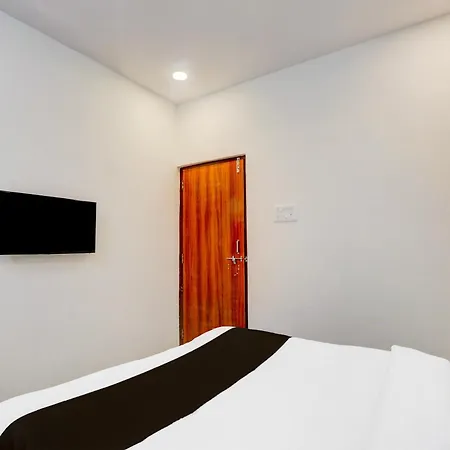 Hotel O Holiday